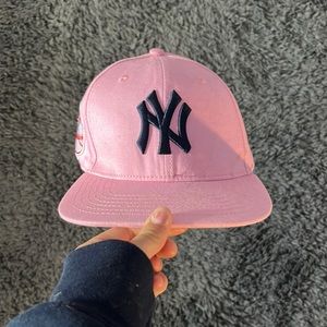 Pink Yankees hat